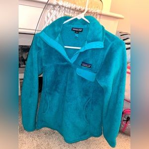 Teal women’s XS Patagonia jacket